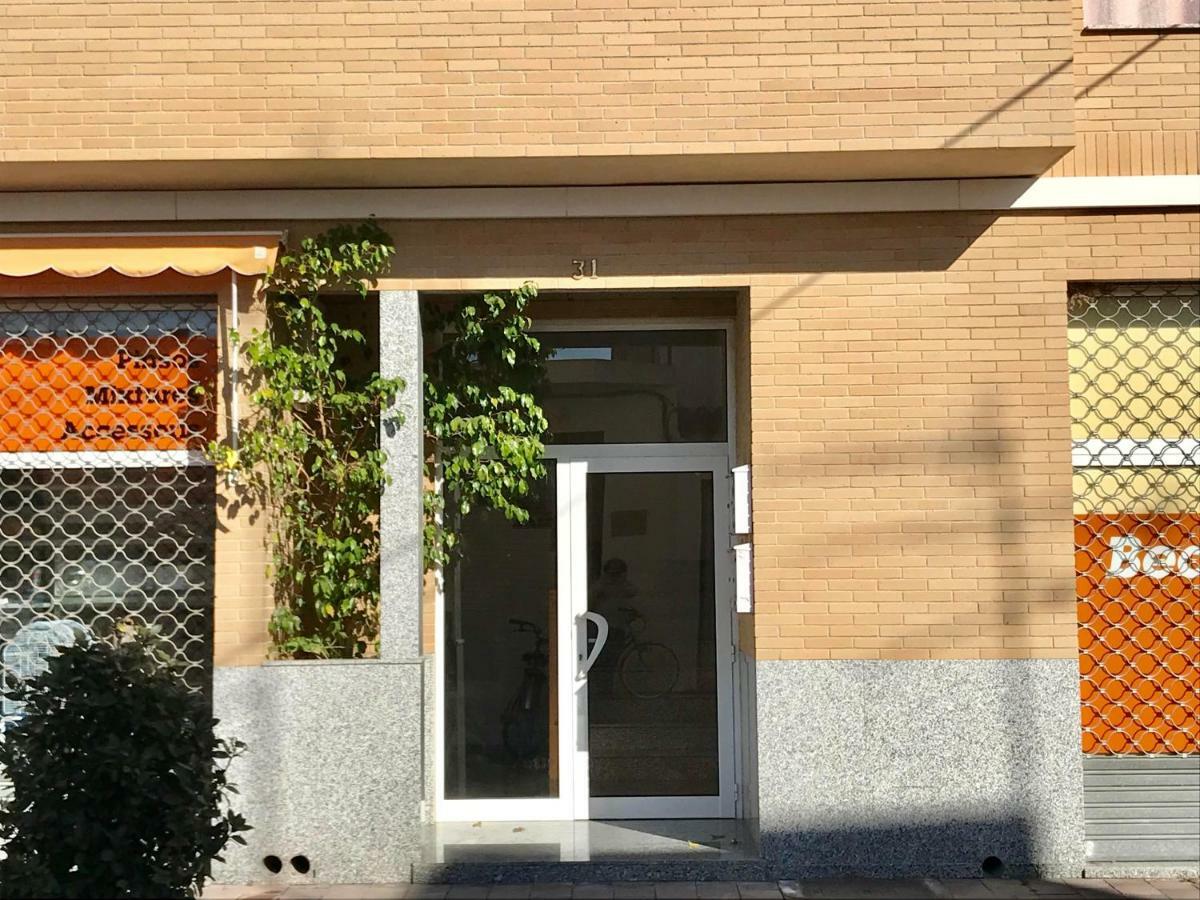 Apartamentos En Deltebre Exteriör bild
