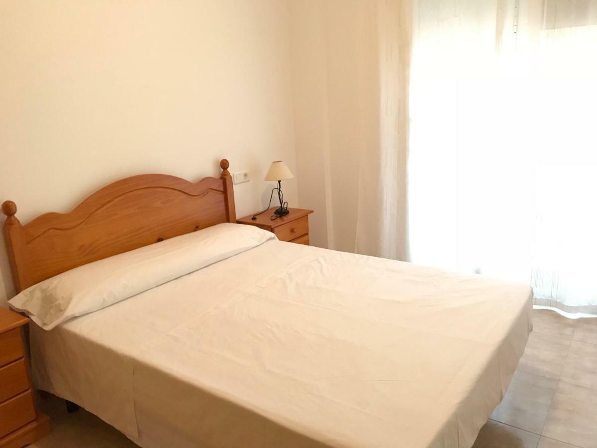 Apartamentos En Deltebre Exteriör bild